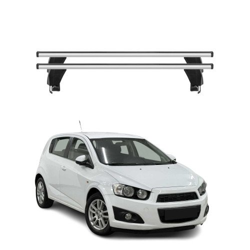 Krovni nosači za CHEVROLET AVEO T300 2011–2020 — aluminij (1) Krovni nosači za CHEVROLET AVEO T300 2011–2020 — aluminij (1)