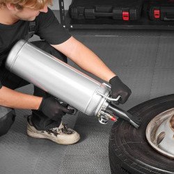Pumpa za gume s manometrom za autoservis, 10 L, prijenosno Pumpa za gume s manometrom za autoservis, 10 L, prijenosno
