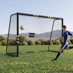 Nogometni gol 3 × 2 m s željeznim okvirom, PE mrežom i pjenastom zaštitom okvira, kočići, crni