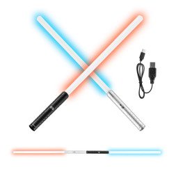 Dva svjetleća mača 77,5 cm sa 7 RGB boja i 4 zvučna efekta, punjiva (USB-C), aluminijska drška